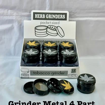 Pocket Herb Grinder 4 Part Black Leaf